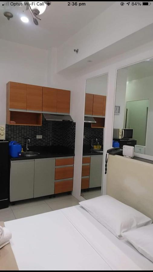 Affordable Makati Serviced Apartments Manila Exterior photo